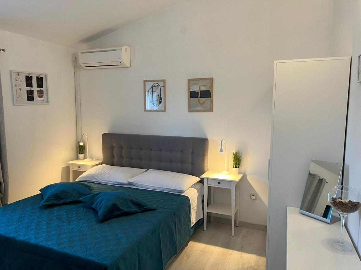 Apartments And Rooms Lorena 236 Rovinj Exterior foto